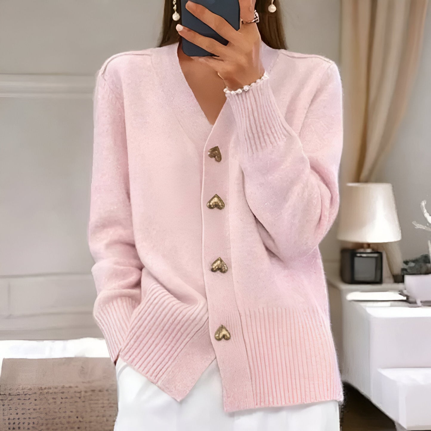 Ciara™ | Cardigan élégant avec des boutons en forme de cœur
