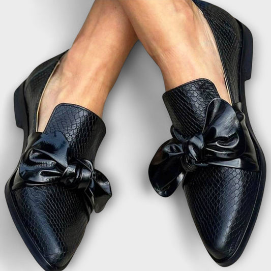 Valeria™ | Mocassin avec Détail de Nœud Élégant