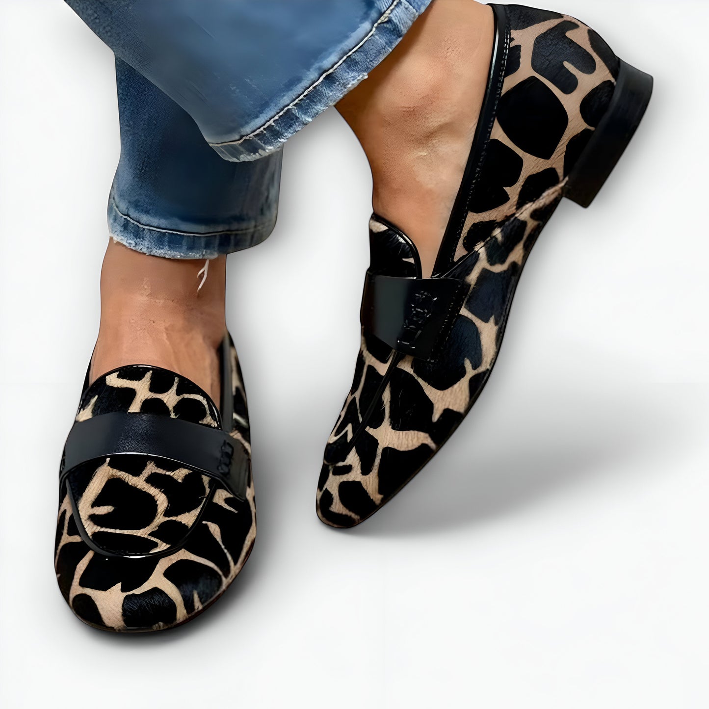 Alessia™ | Mocassins Léopard avec Contraste Élégant
